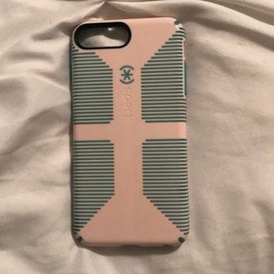 Speck iPhone 7 Plus case